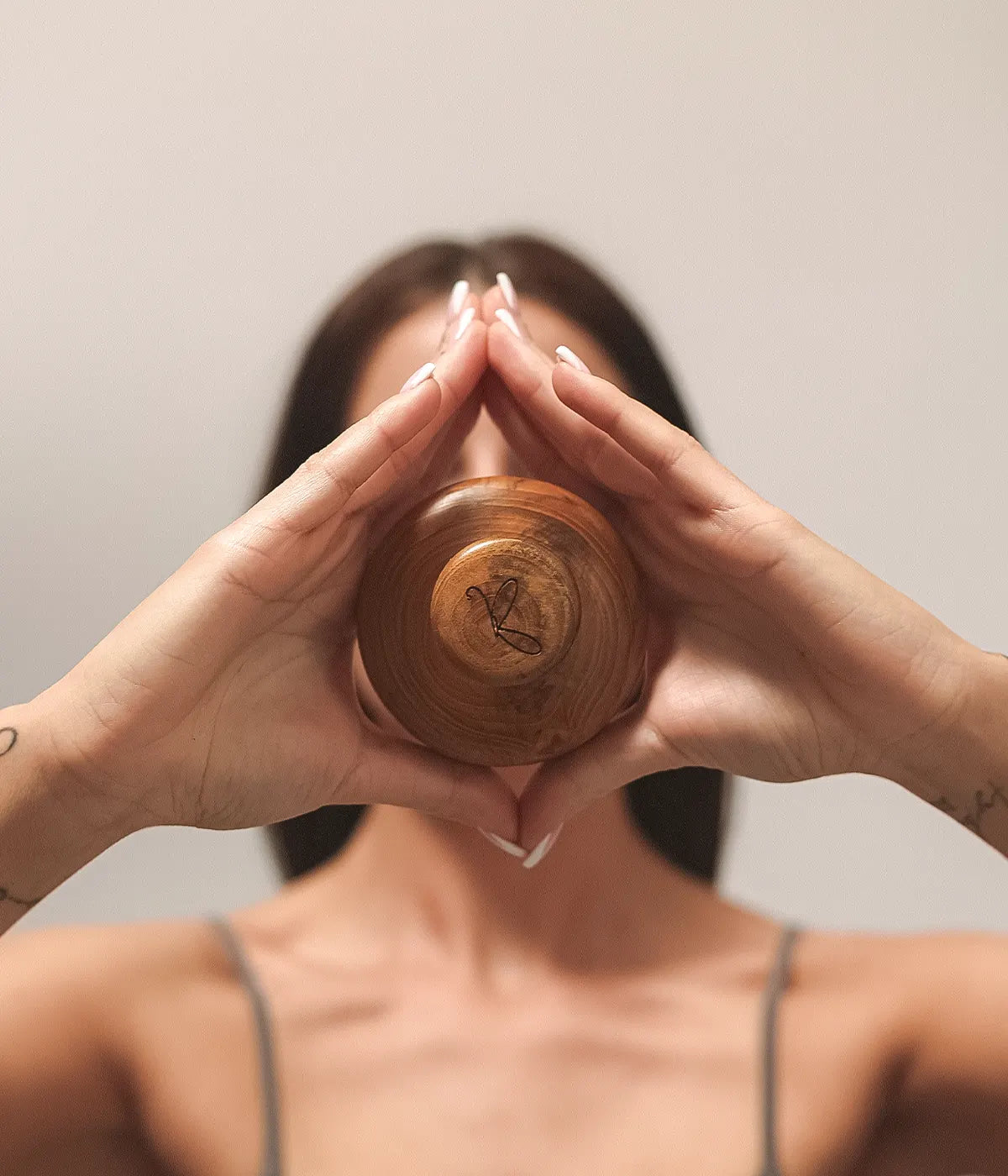 KANSA SCALP MASSAGER / BRUSH